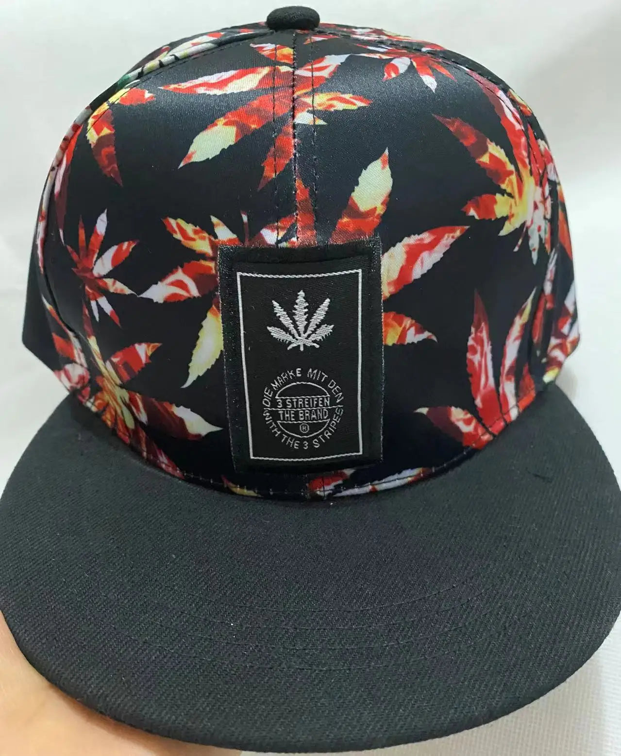 Adjustable  Hiphop high Cool Street Sun Protect Dance Hats Weed Canna  Leaf Snapback Cap Baseball cap